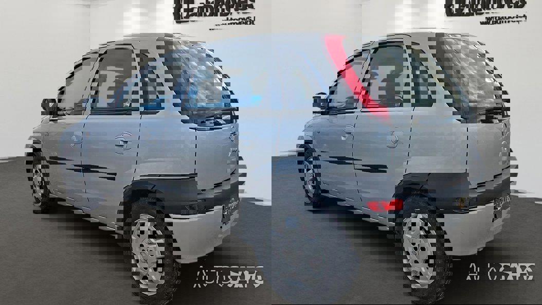 Opel Corsa de 2001