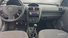 Opel Corsa de 2001