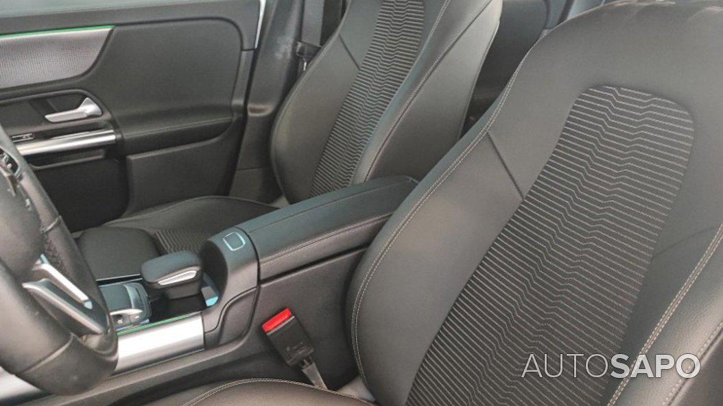 Mercedes-Benz EQA de 2021