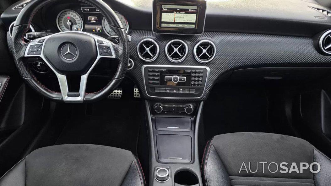 Mercedes-Benz Classe A 180 CDi BlueEfficiency AMG Line Aut. de 2015
