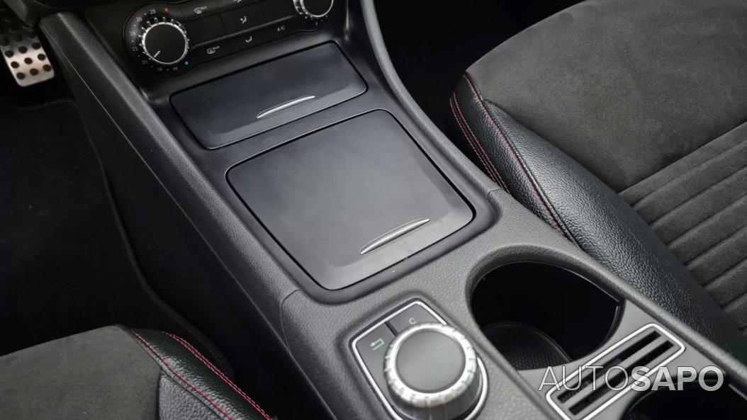 Mercedes-Benz Classe A 180 CDi BlueEfficiency AMG Line Aut. de 2015