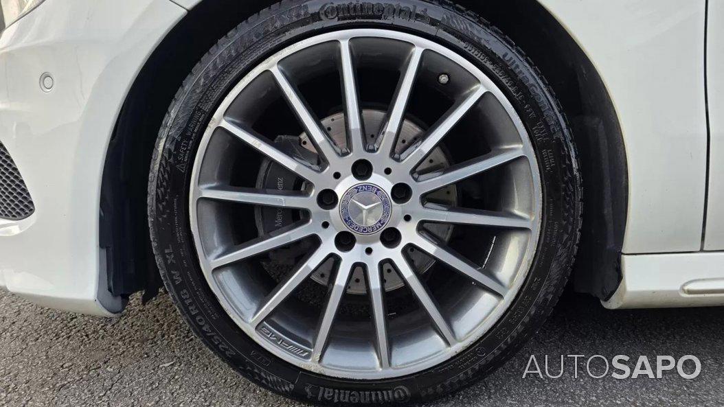 Mercedes-Benz Classe A 180 CDi BlueEfficiency AMG Line Aut. de 2015