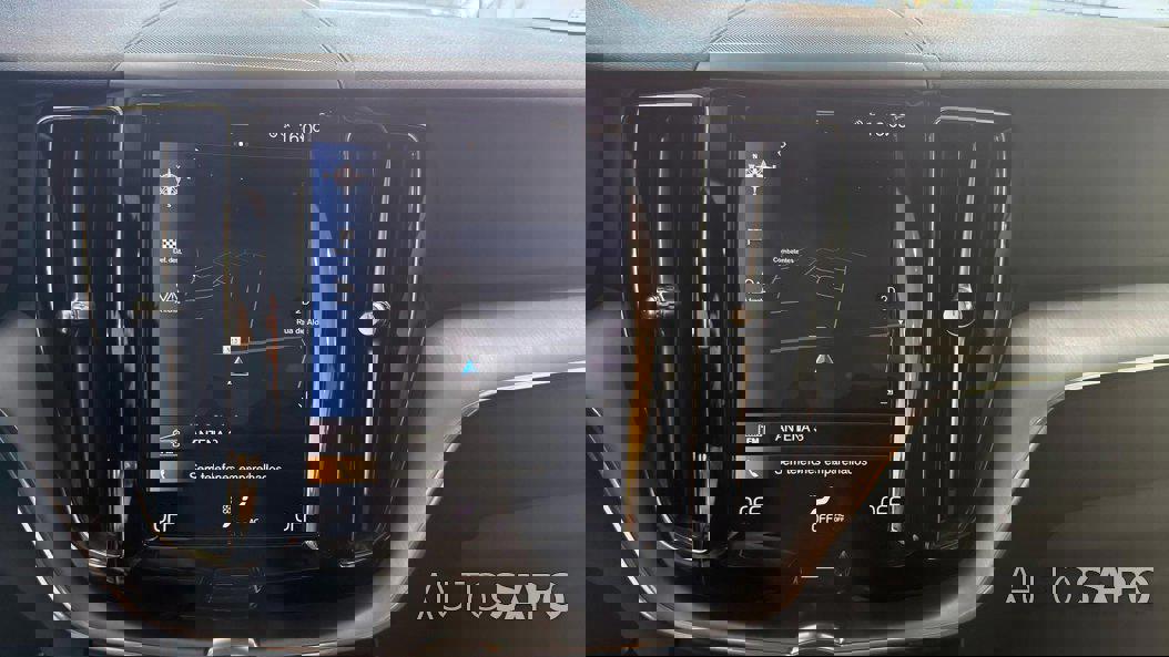 Volvo XC60 2.0 B4 Momentum Plus Geartronic de 2021