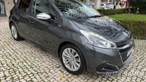 Peugeot 208 1.2 PureTech Style de 2017