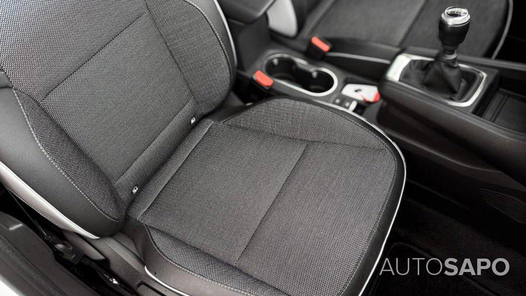 Renault Captur 1.0 TCe Zen Bi-Fuel de 2023