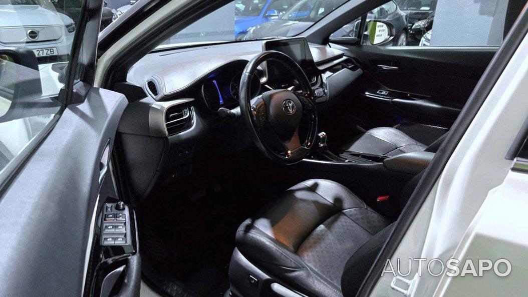 Toyota C-HR 1.8 HSD Lounge de 2018