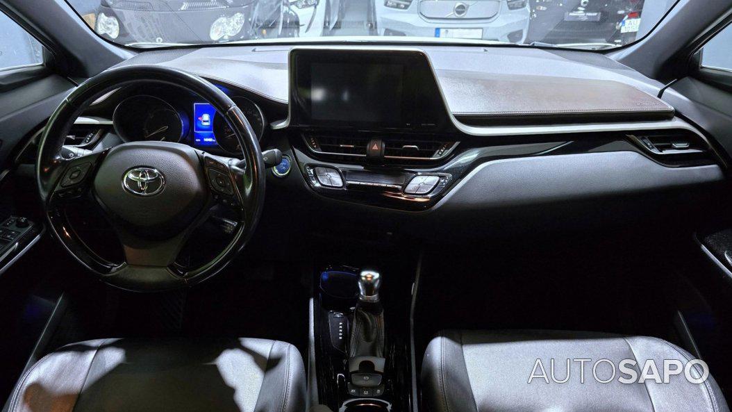 Toyota C-HR 1.8 HSD Lounge de 2018