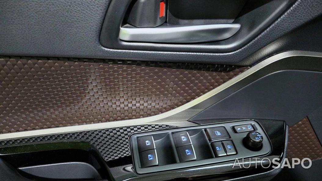 Toyota C-HR 1.8 HSD Lounge de 2018