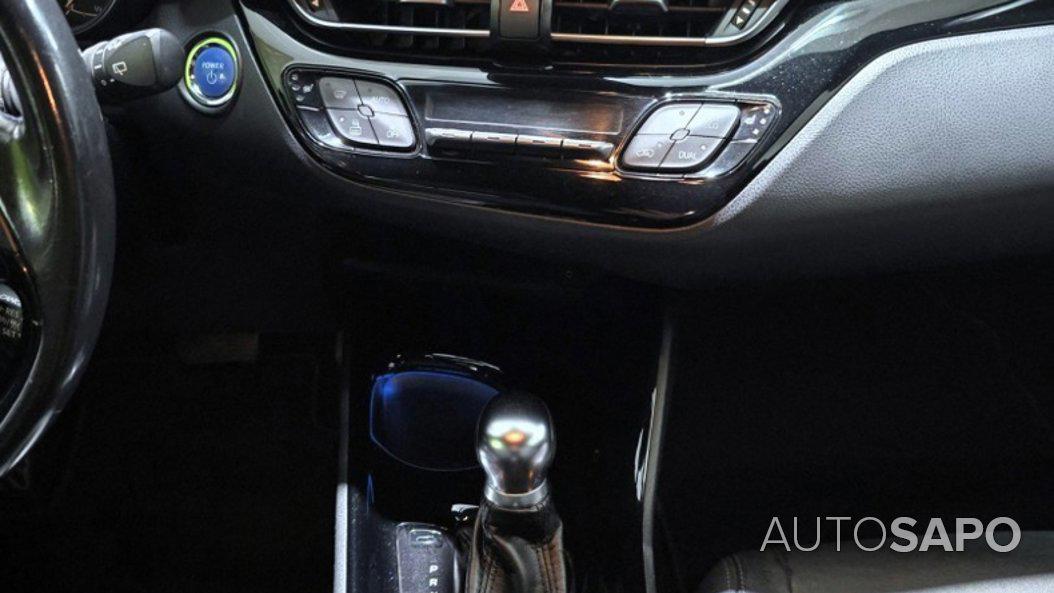 Toyota C-HR 1.8 HSD Lounge de 2018