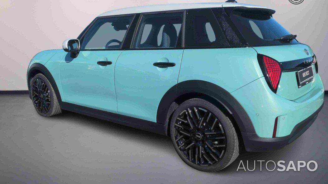 MINI Cooper Cooper de 2024