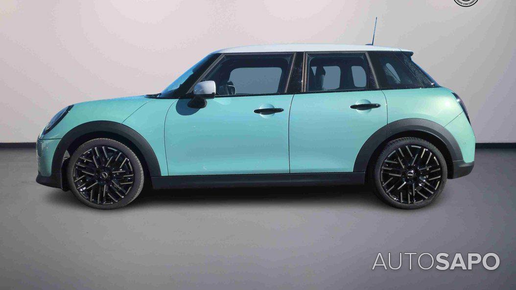 MINI Cooper Cooper de 2024