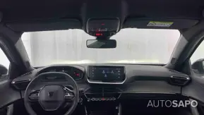 Peugeot 2008 1.2 PureTech Style de 2025