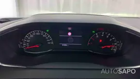 Peugeot 2008 1.2 PureTech Style de 2025