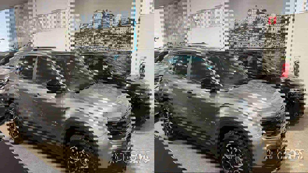 Jeep Avenger 54 kWh Summit de 2025