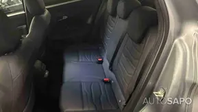 Jeep Avenger 54 kWh Summit de 2025