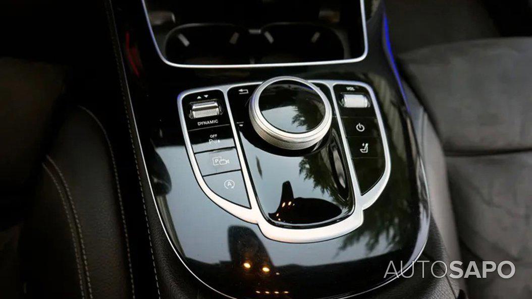 Mercedes-Benz Classe E 220 d AMG designo de 2016