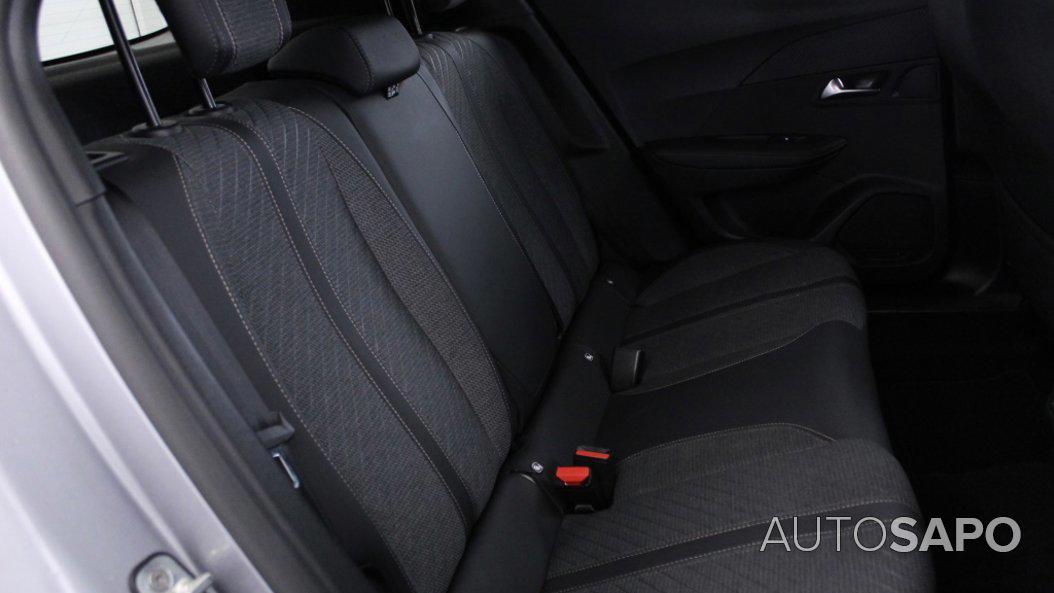 Peugeot 2008 de 2025