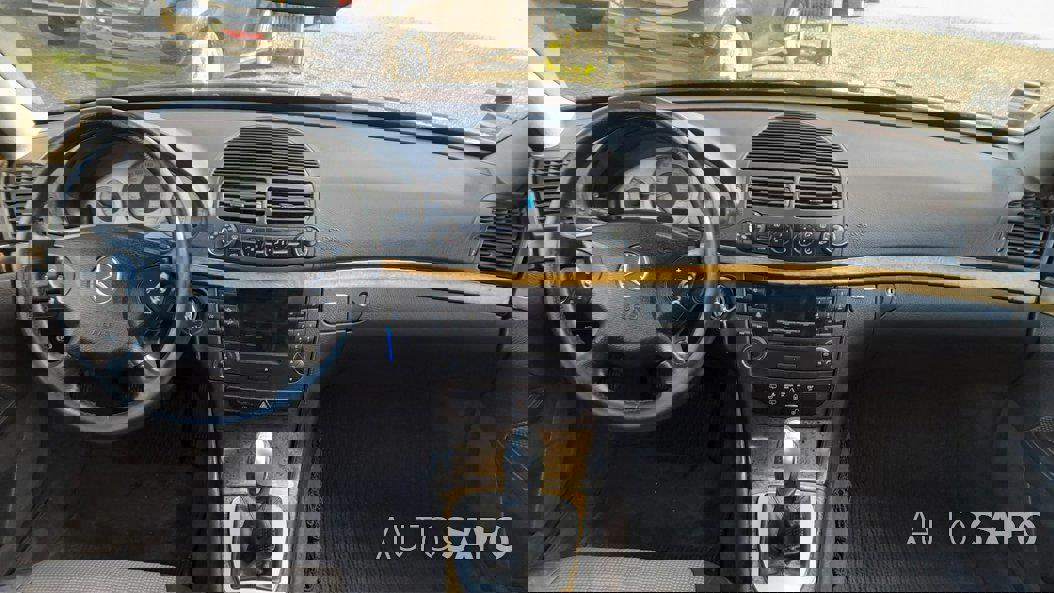 Mercedes-Benz Classe E de 2004