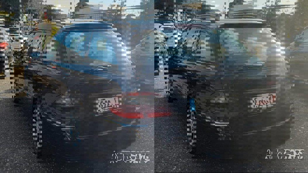 Mercedes-Benz Classe E de 2004