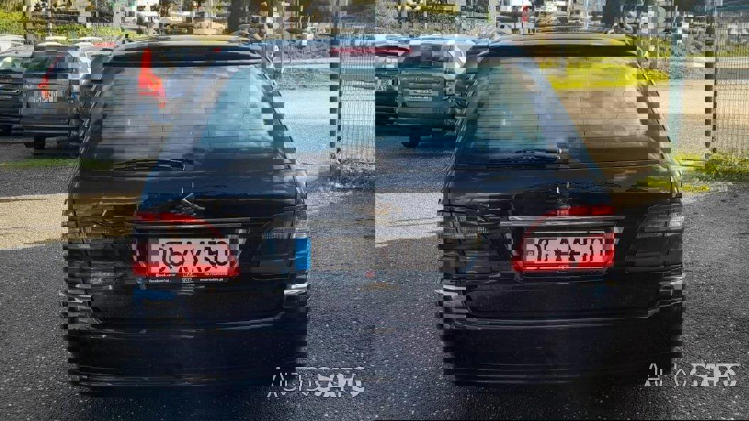 Mercedes-Benz Classe E de 2004