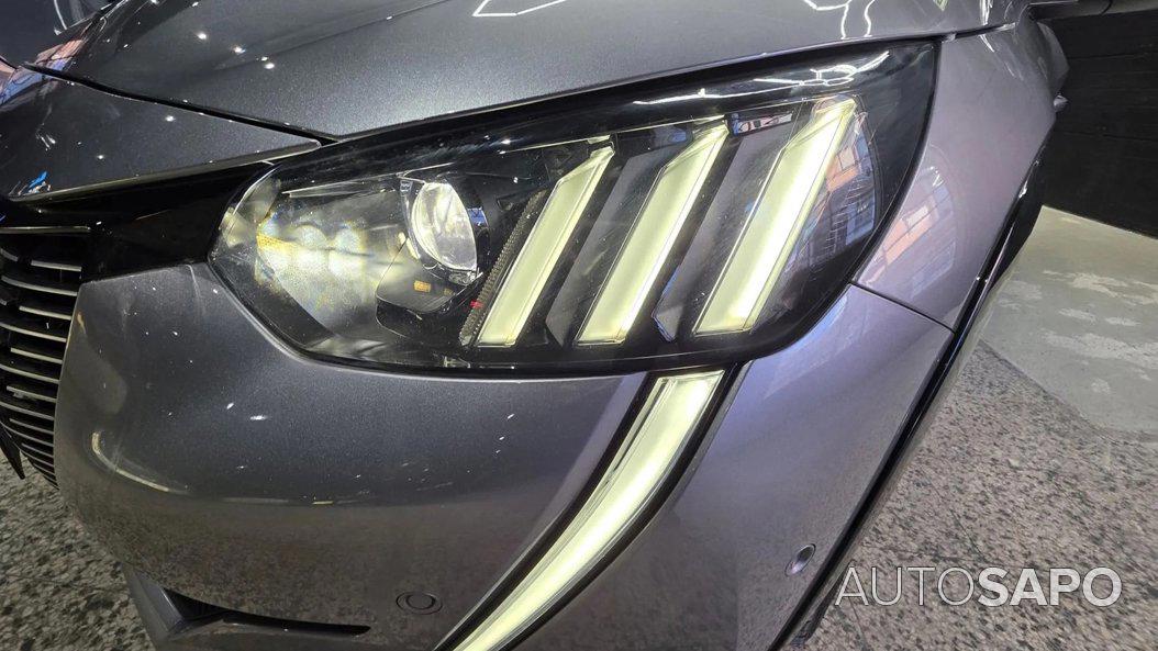 Peugeot E-208 de 2022