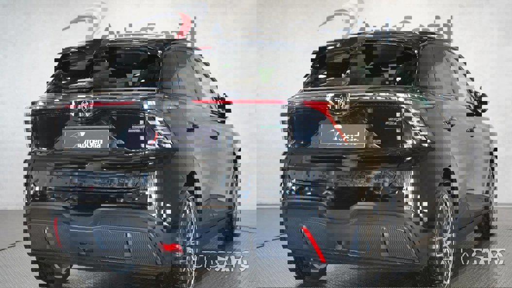 MG MG4 64 kWh Luxury de 2025