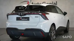 MG MG4 64 kWh Luxury de 2025