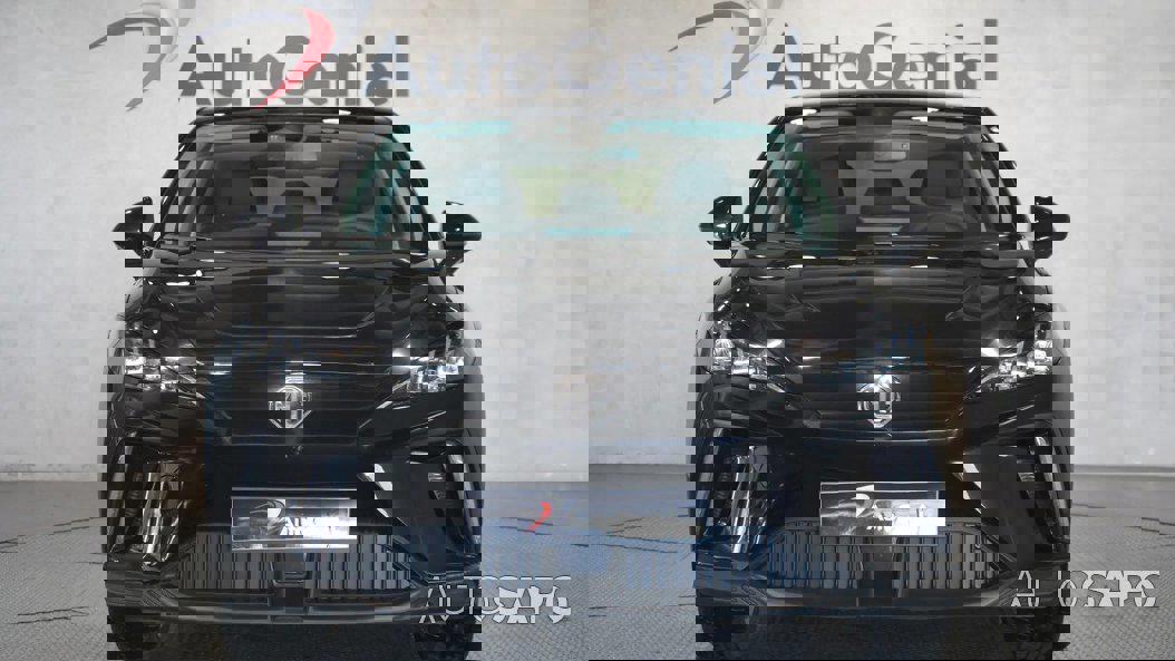 MG MG4 64 kWh Luxury de 2025