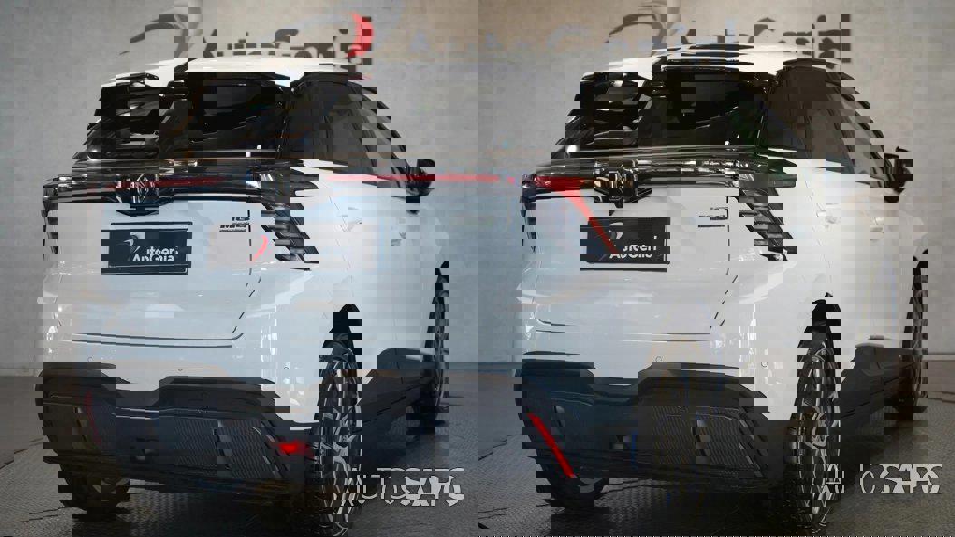 MG MG4 64 kWh Luxury de 2025