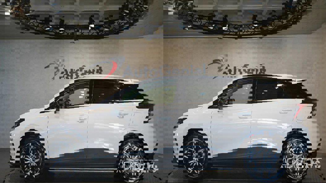 MG MG4 64 kWh Luxury de 2025