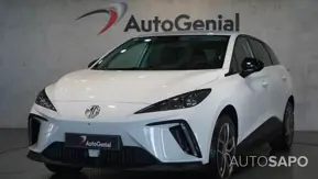 MG MG4 64 kWh Luxury de 2025