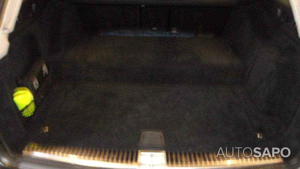 Mercedes-Benz Classe E 300 de Avantgarde de 2020