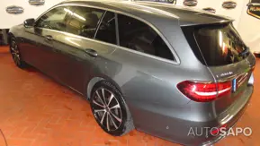 Mercedes-Benz Classe E 300 de Avantgarde de 2020