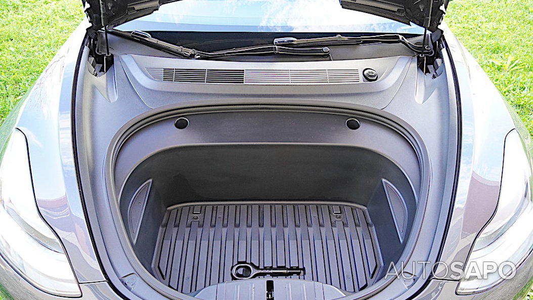 Tesla Model 3 Long-Range Dual Motor AWD de 2023