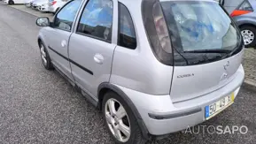 Opel Corsa 1.2 16V Cosmo de 2004