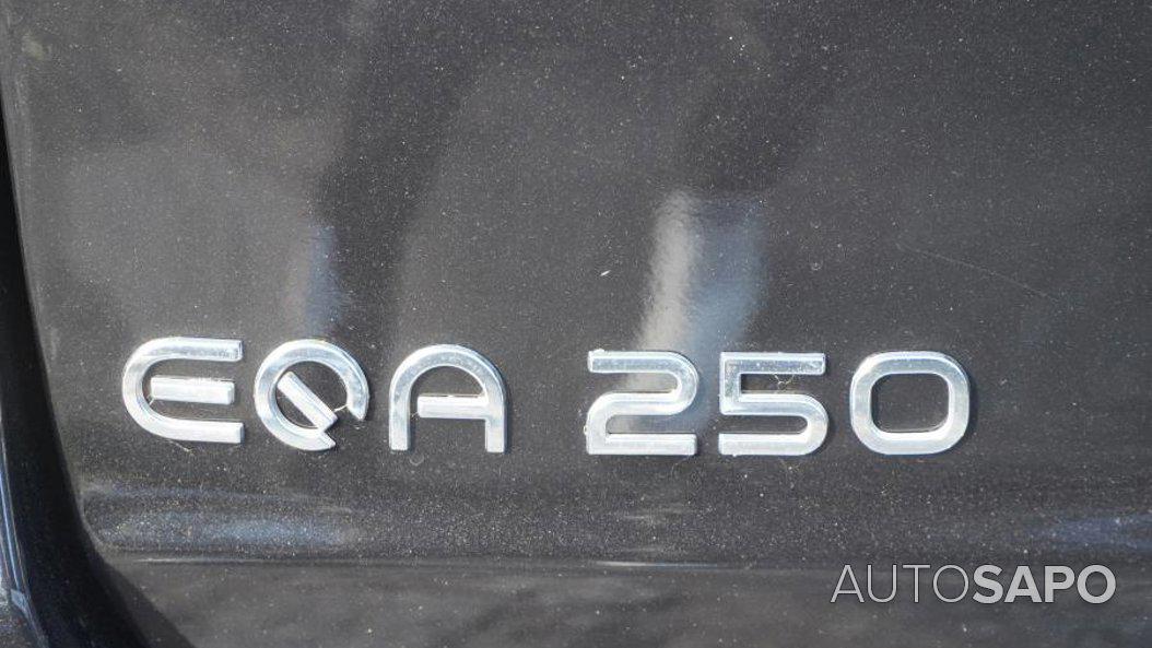 Mercedes-Benz EQA 250+ Progressive de 2022