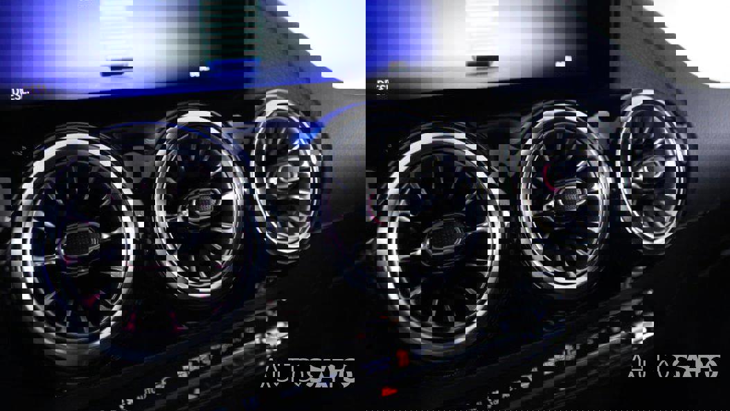 Mercedes-Benz EQA de 2025