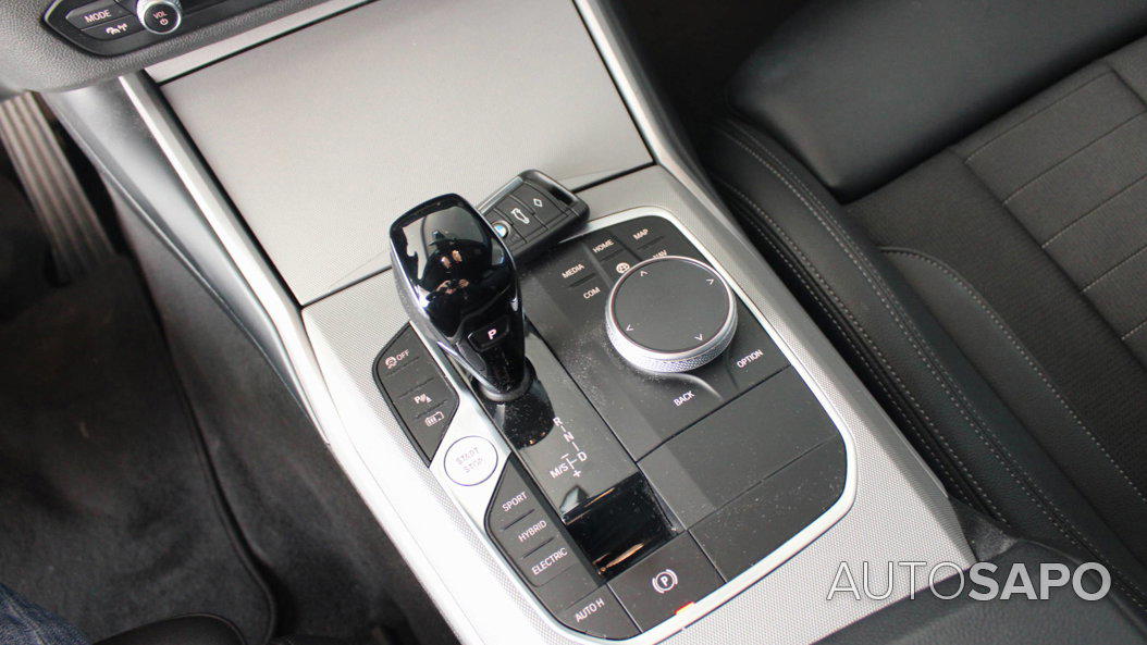 BMW Série 3 320 e Auto de 2021