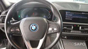 BMW Série 3 320 e Auto de 2021