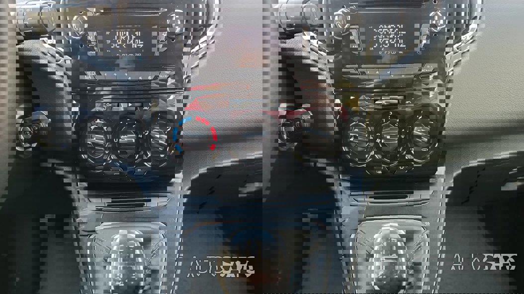 Lancia Ypsilon 1.2 S&S Urban de 2012