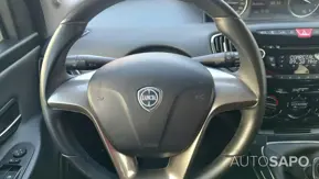 Lancia Ypsilon 1.2 S&S Urban de 2012