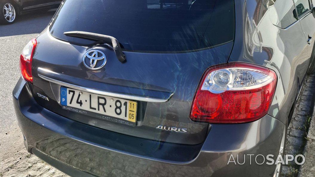 Toyota Auris 1.4 D-4D de 2011