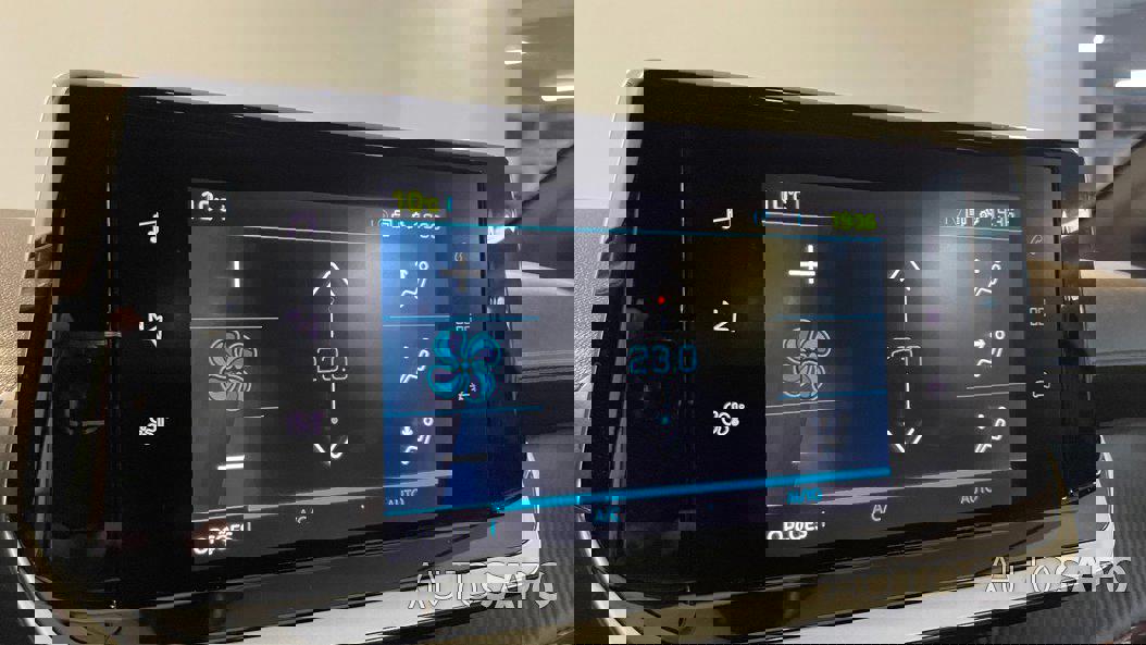 Peugeot E-208 de 2023