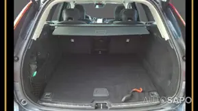 Volvo XC60 2.0 B4 Momentum Plus Geartronic de 2021