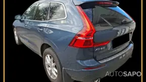 Volvo XC60 2.0 B4 Momentum Plus Geartronic de 2021