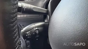 Peugeot 208 1.2 PureTech Life Signature de 2018