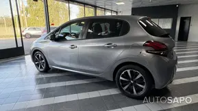 Peugeot 208 1.2 PureTech Life Signature de 2018