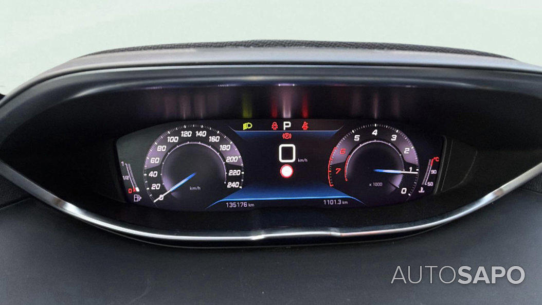 Peugeot 3008 1.2 PureTech Active Pack de 2021