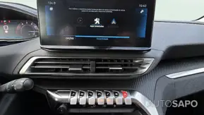 Peugeot 3008 1.2 PureTech Active Pack de 2021