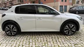 Peugeot E-208 de 2021